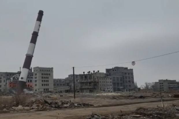 В Волгограде на территории шламонакопителя взорвали трубу
